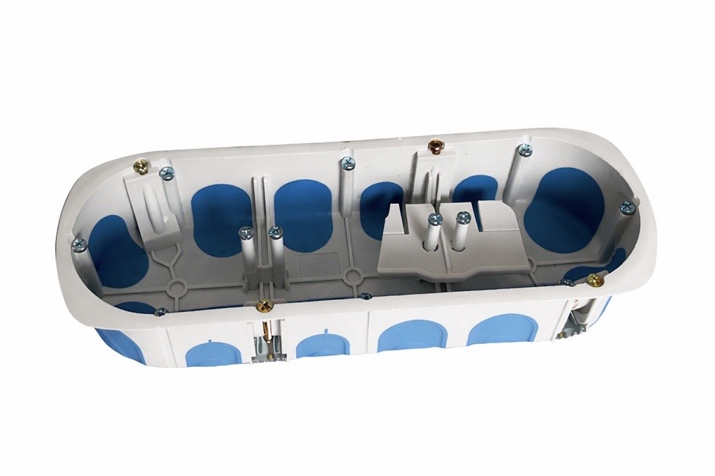 Boîte triple d’encastrement électrique étanche à l’air BLM – 3 postes – Profondeur 40 mm